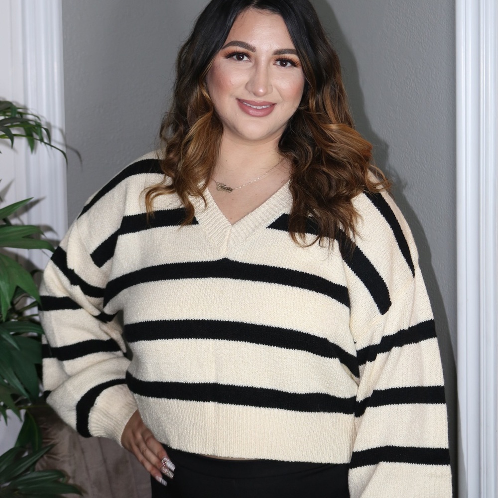 Crop sweater